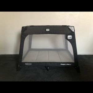 Graco Pac N Play Nimble Nook